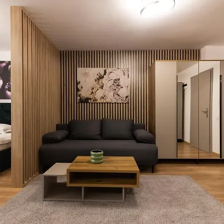 Lägenhet Nest Soporului